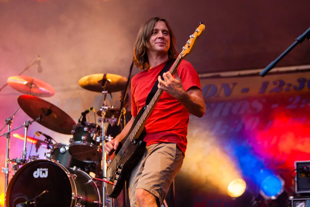 Landscape photography at sunset with rolling hills by Simon Wickes